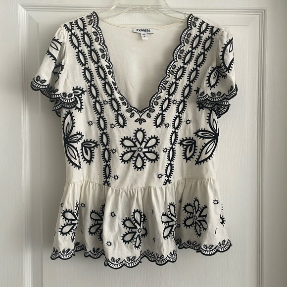 Express Top - Picture 1 of 2
